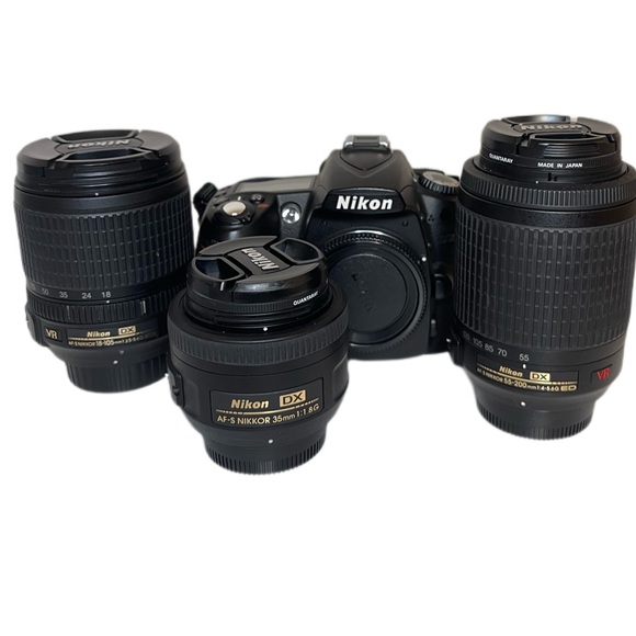 Nikon Camera Kit DSLR D90 body & 3 lenses plus bag including batteries - Picture 11 of 12